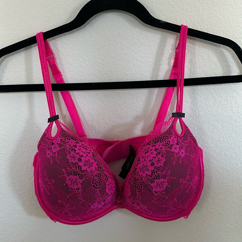 Women’s Victoria’s Secret Bra